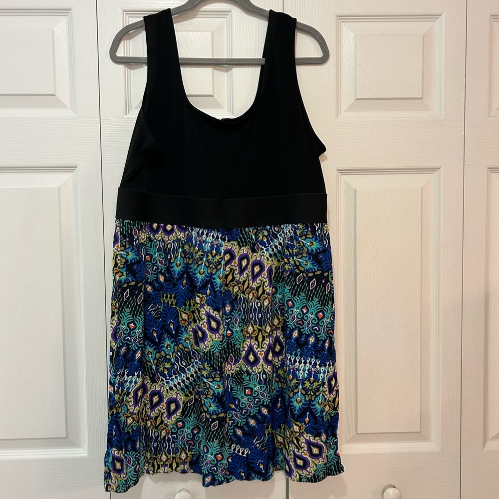 EUC Women’s Dress Size XXL Scuba Top Printed Bottom With Zipper